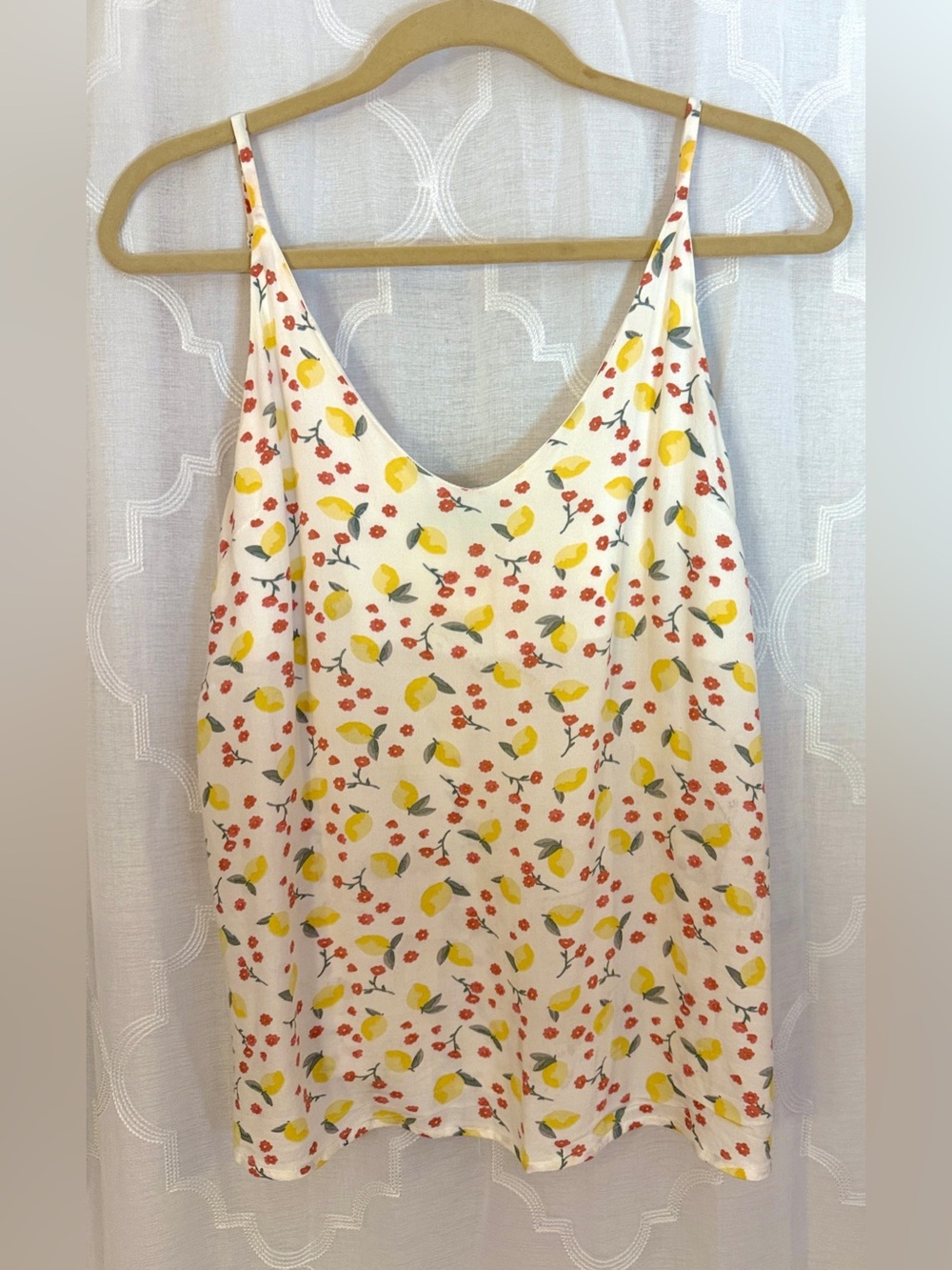DIP Lemon Floral Cami Tank Top White Yellow Summer Spaghetti Strap Blouse Medium